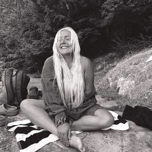 Meet your Posher, Sophie